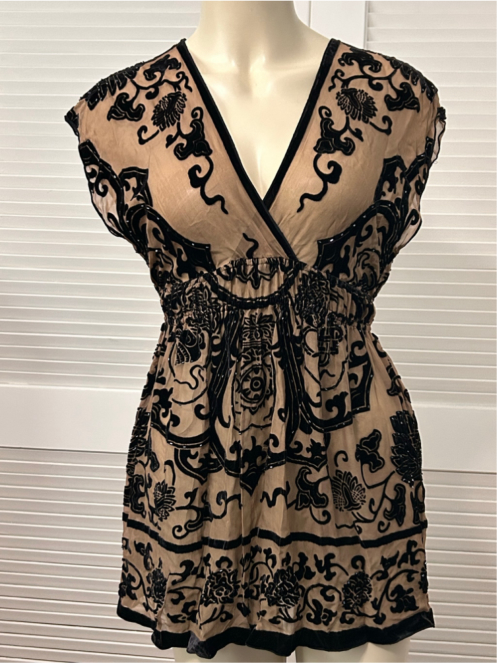 Hale Bob Silk Velvet Flocked Blouse Small Beige Black Boho Y2K